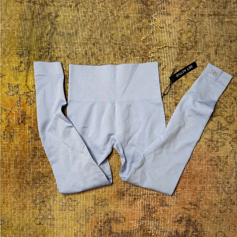 BNWT SET Active High Waisted Leggings in Blue Lagoon